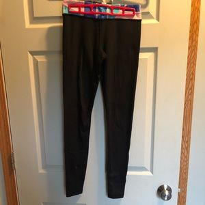 black ivivva leggings